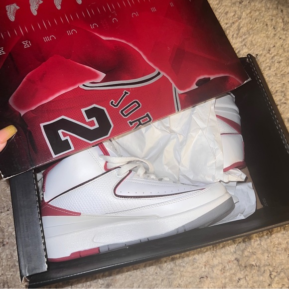 Air Jordan 2 Retro ‘ Chicago Home’ - Picture 3 of 8